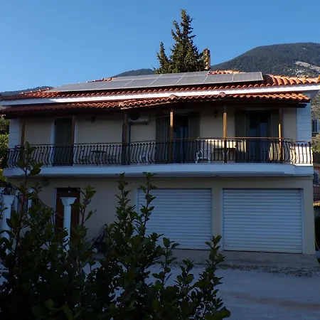 Reggina's Place Βλαχάτα